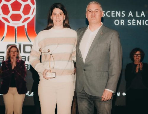 El Lleida Handbol Club rep el reconeixement pel seu ascens a Divisió d’Honor Or en una gran nit per a l’handbol català